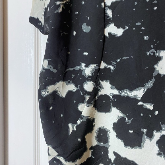 SEQUINZE black and white splotchy mini dress size 8 - Picture 5 of 8